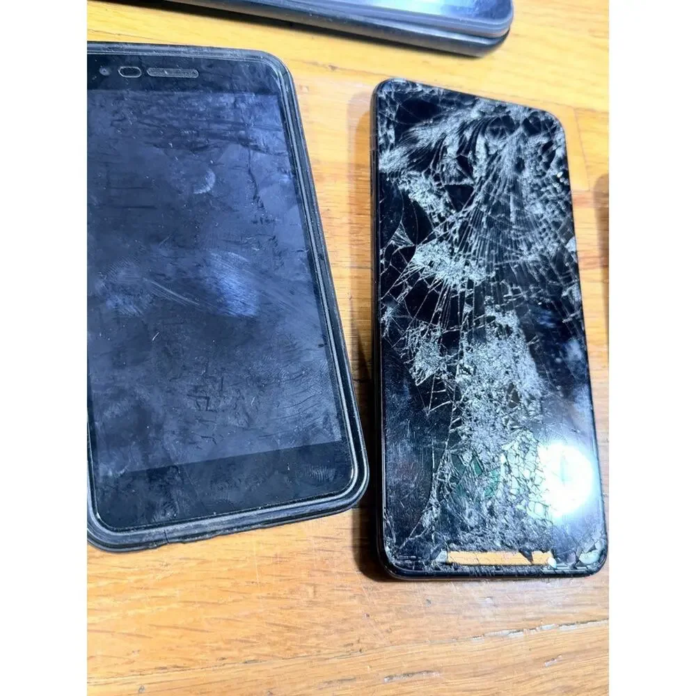 Lot of 7 Android Phones & Tablet Samsung Motorola ZTE XMobile Parts Repair
